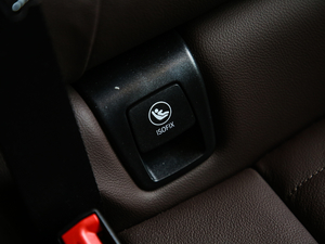 2020xDrive 25i M\b g