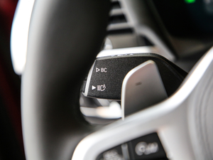 2020xDrive 25i M\b п؅^