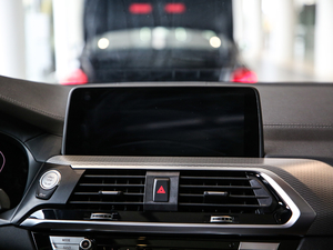 2020xDrive 25i M\b п_@ʾ