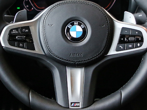 2020xDrive 25i M\b п؅^