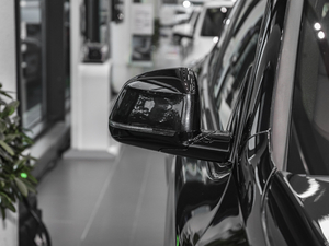 2020xDrive 30i M\b ^