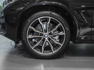 2020xDrive 30i M\b ^