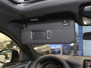 2020xDrive 30i M\b g