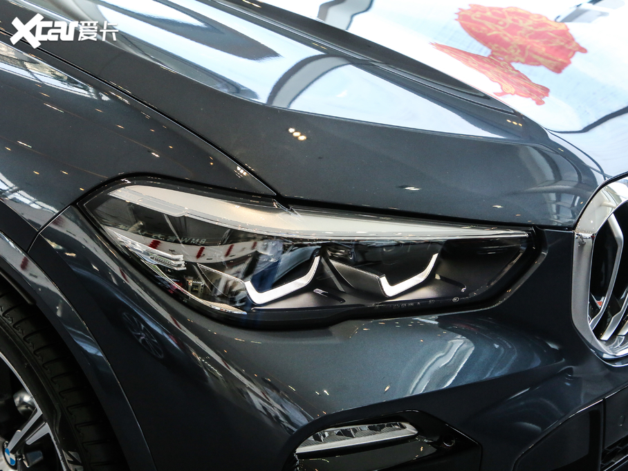 2020RX5(M) xDrive40i M\b