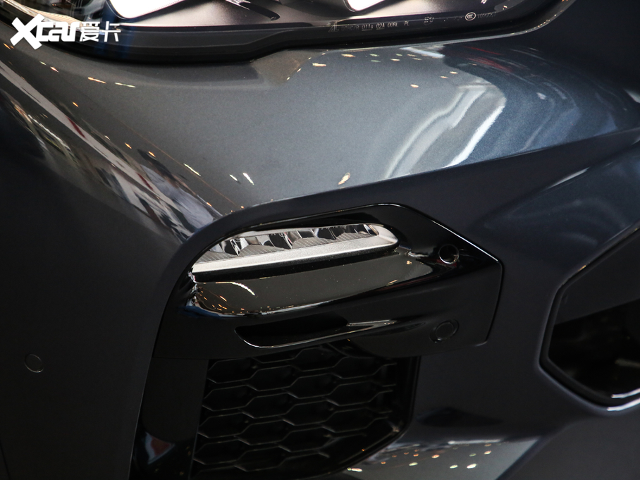 2020RX5(M) xDrive40i M\b