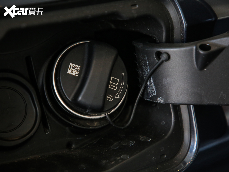 2020��RX5(�M��) xDrive40i M�\�����b