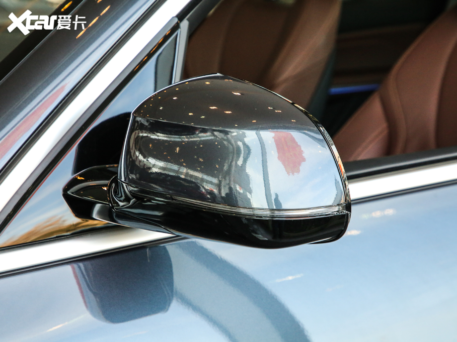 2020��RX5(�M��) xDrive40i M�\�����b