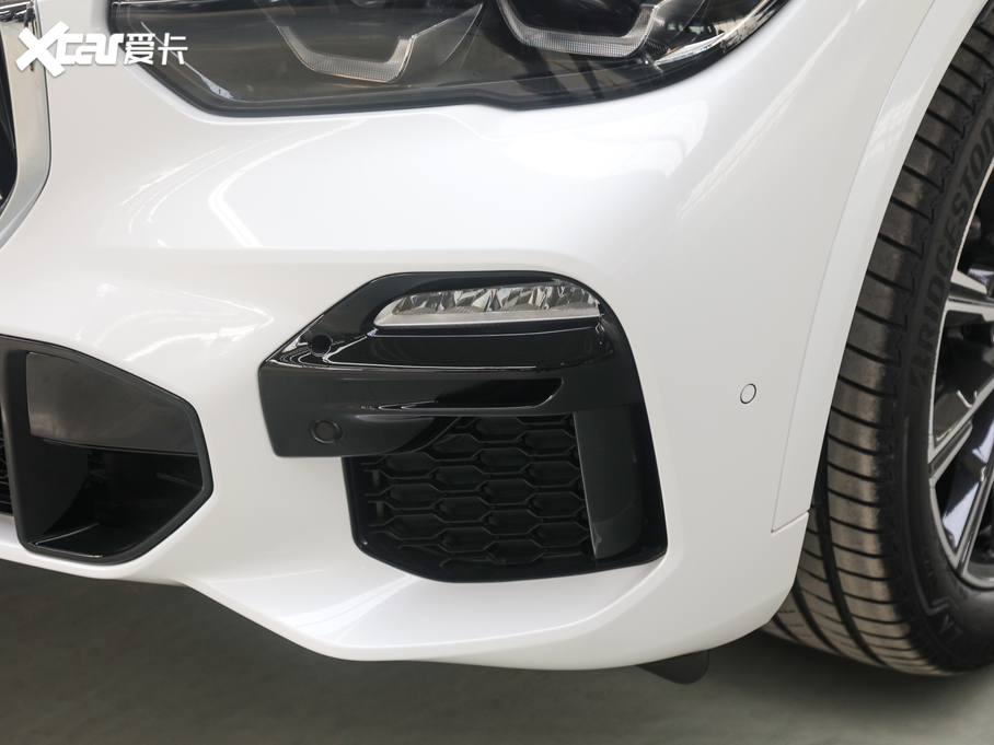 2020RX5(M) xDrive30i M\b