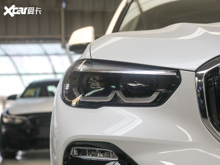 2020RX5(M(jn)) xDrive30i M\(yn)(dng)b