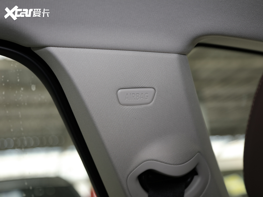 2020RX5(M) xDrive30i M\b