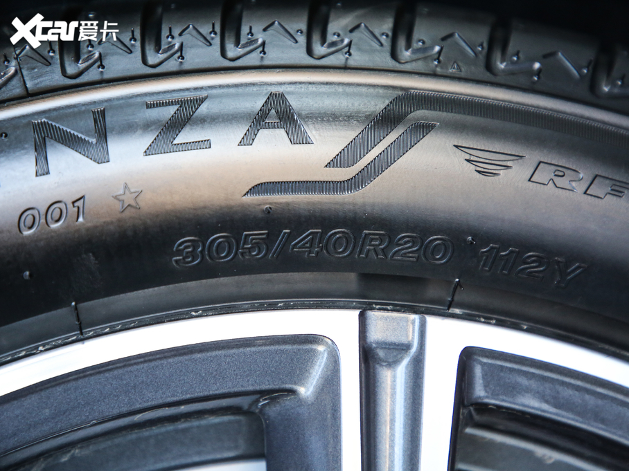 2020RX5(M) xDrive30i M\b