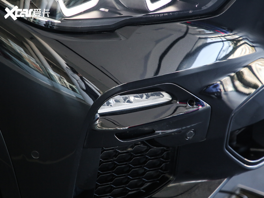 2020RX5(M) xDrive30i M\b