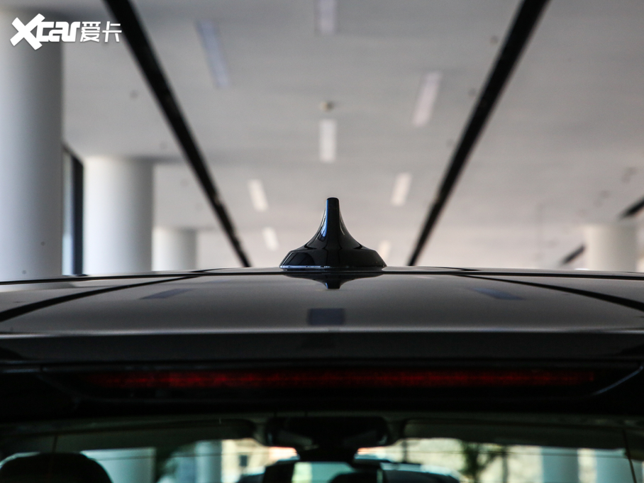 2020RX5(M) xDrive30i M\b