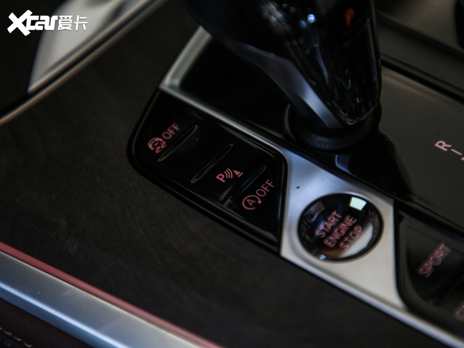 2020RX5(M(jn)) xDrive30i M\(yn)(dng)b