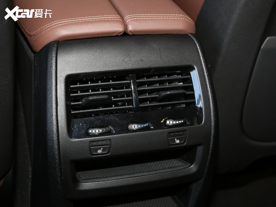 2020RX5(M) xDrive30i XOӋb