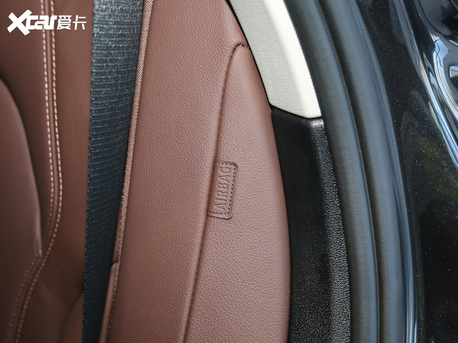 2020RX5(M) xDrive30i XO(sh)Ӌb