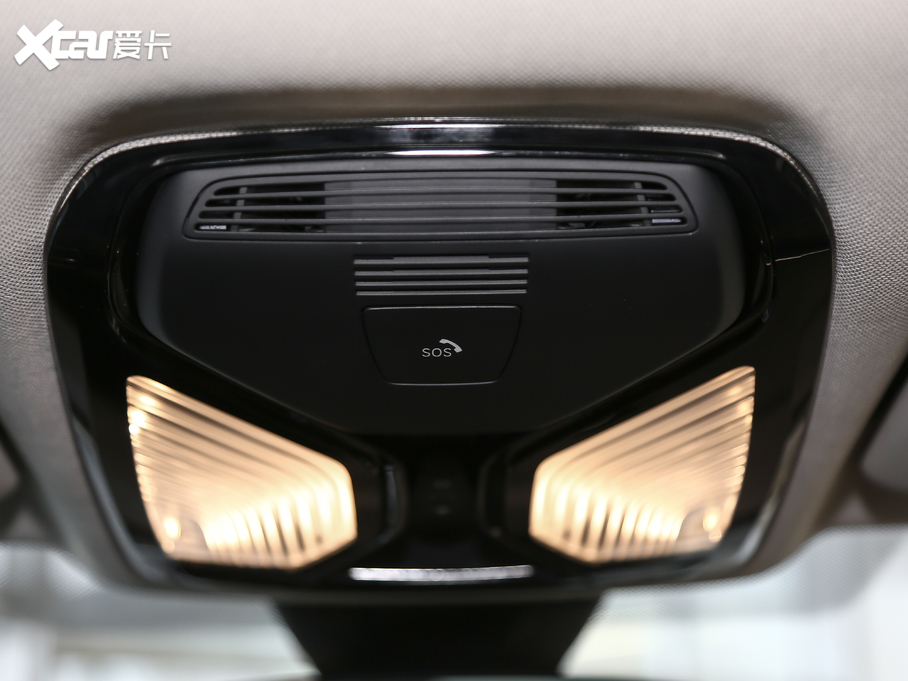 2020RX5(M) xDrive30i XO(sh)Ӌb