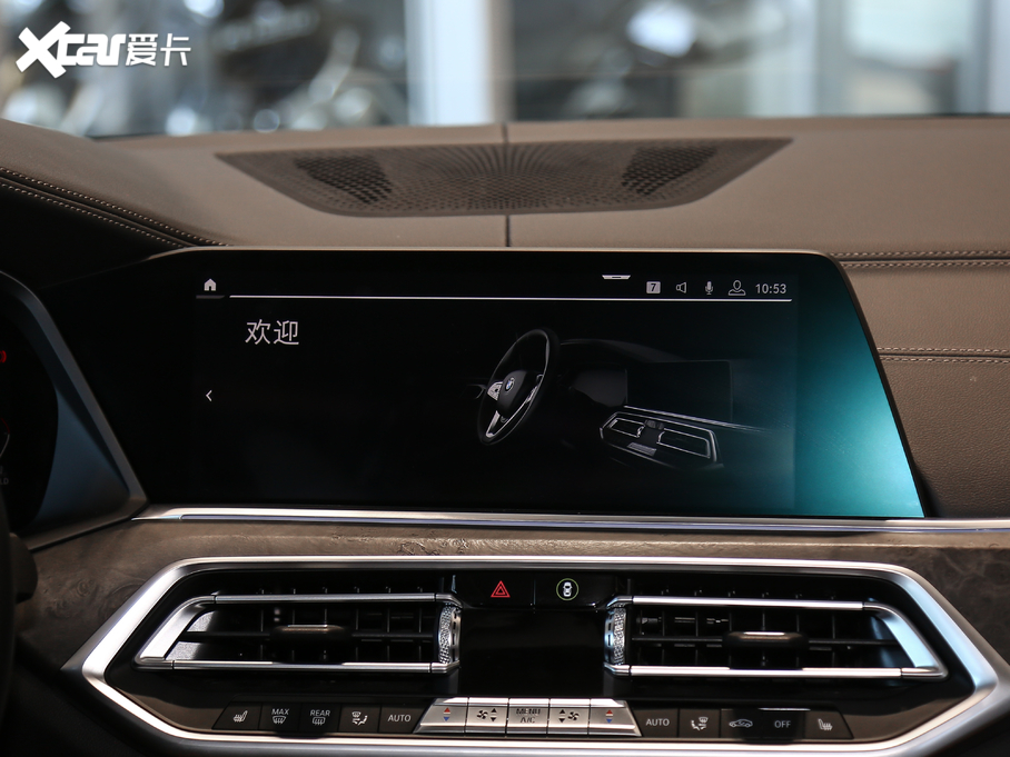 2020RX5(M) xDrive30i XOӋb