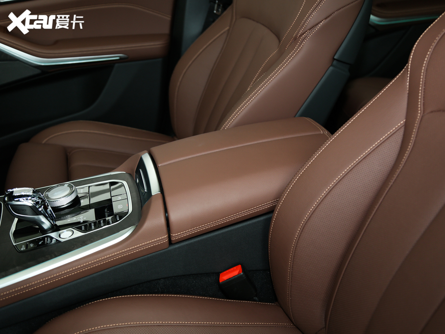 2020RX5(M) xDrive40i  M\b