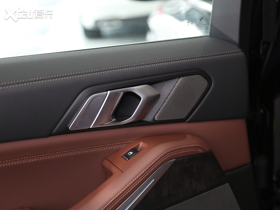 2020RX5(M) xDrive40i  M\b