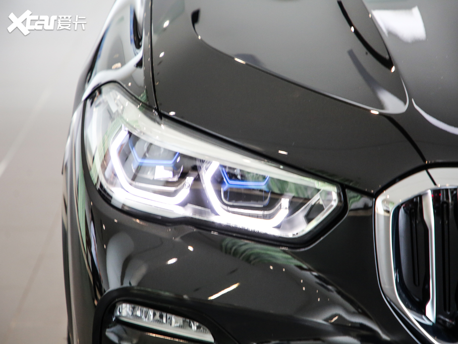 2020RX5(M) xDrive40i M\b