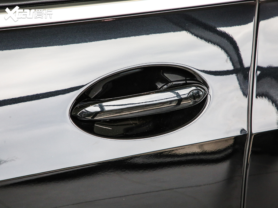 2020RX5(M) xDrive40i M\b