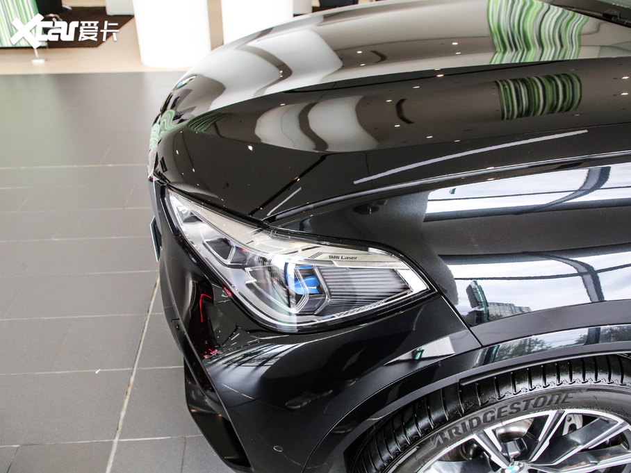 2020RX5(M) xDrive40i M\b