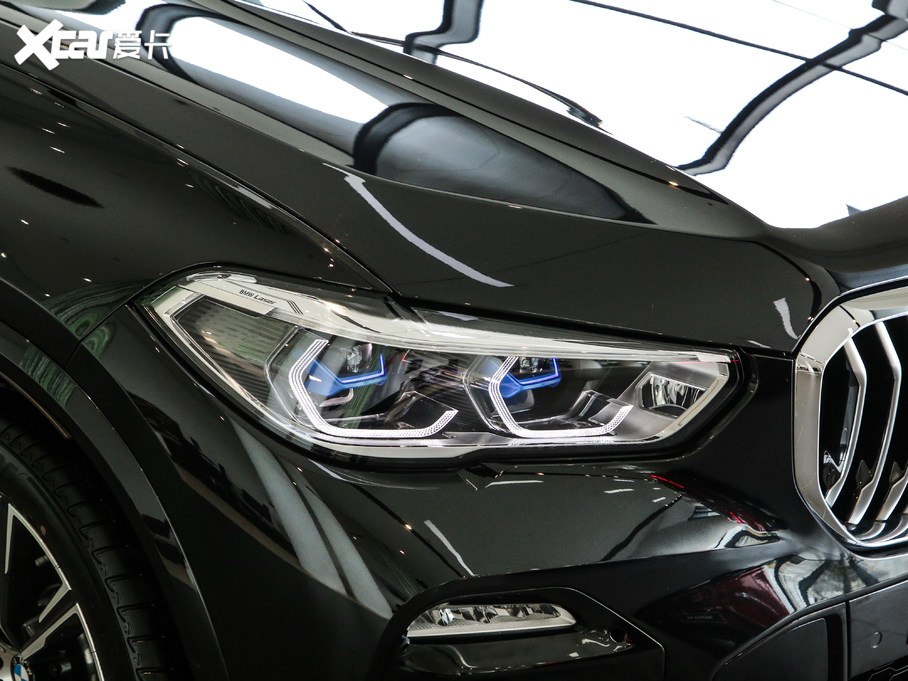 2020RX5(M) xDrive40i M\b