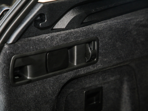 2020xDrive40i M\(yn)b g