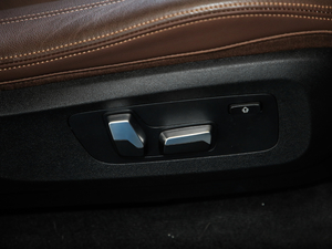 2020xDrive40i M\(yn)b g