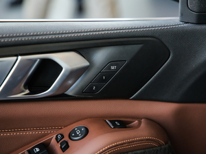 2020xDrive40i M\(yn)b g