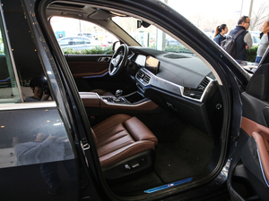 2020xDrive40i M\b п؅^