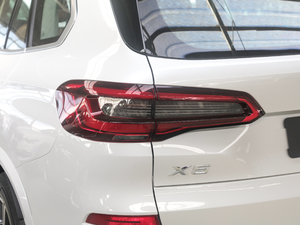 2020xDrive30i M\b (x)(ji)^