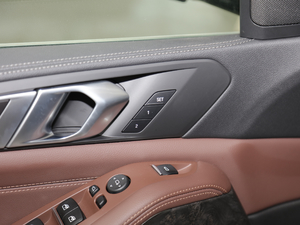 2020xDrive30i M\(yn)(dng)b g