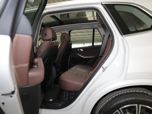 2020xDrive30i M\b ſg