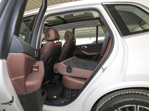 2020xDrive30i M\b ηŵ