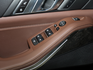 2020xDrive30i M\b {܇ƅ^	