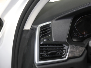 2020xDrive30i M\b п؅^