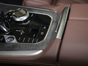 2020xDrive30i M\b v܇Ƅ