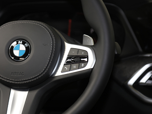 2020xDrive30i M\b п؅^(q)