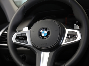 2020xDrive30i M\b п؅^(q)