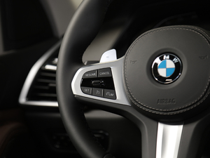 2020xDrive30i M\b п؅^(q)