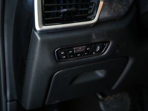 2020xDrive30i M\b п؅^