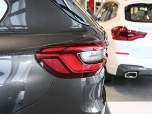 2020xDrive30i XOӋb ^