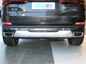 2020款xDrive30i X设计套装 排气管