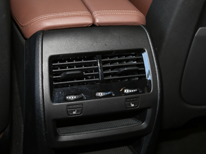 2020xDrive30i XO(sh)Ӌb g