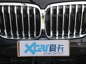 2020xDrive40i  M\b ^