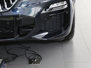 2020xDrive40i  M\b ^