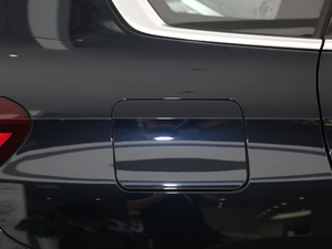 2020xDrive40i  M\b ^