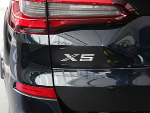 2020xDrive40i  M\b (x)(ji)^